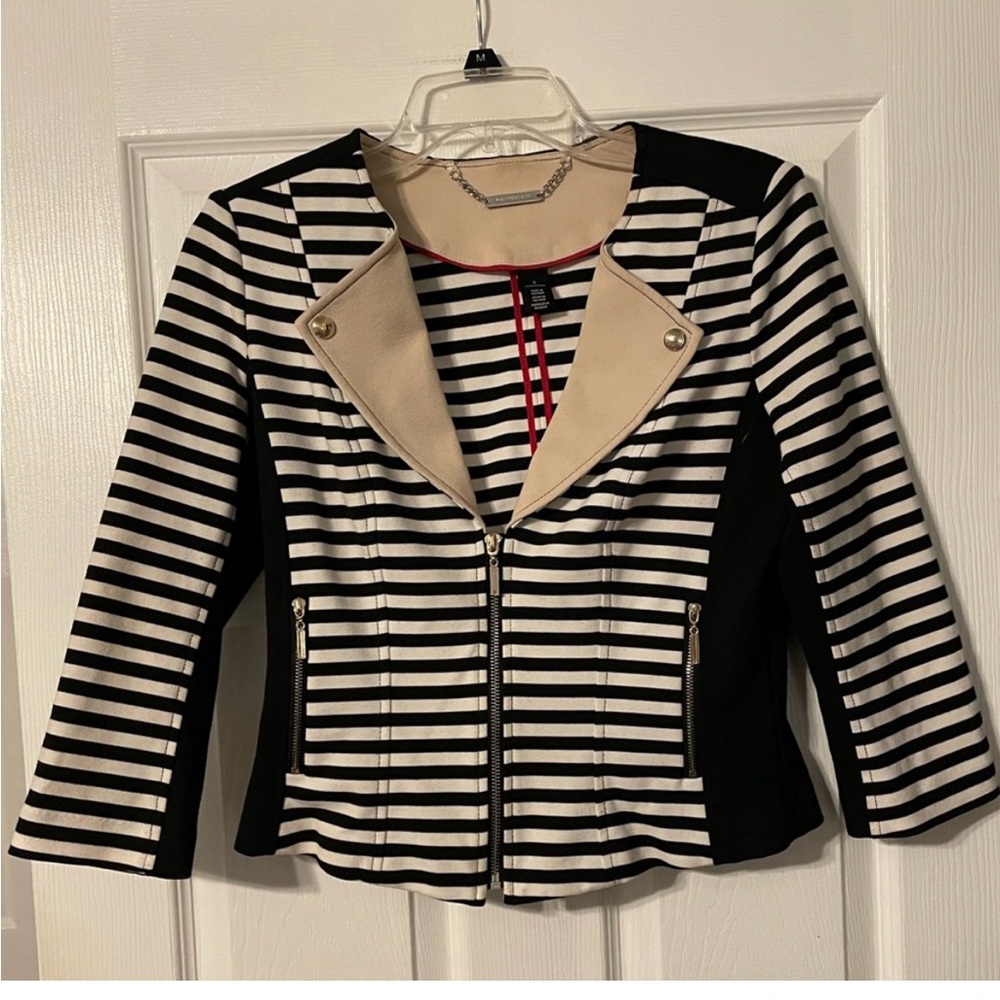 White House Black Market jacket size 6